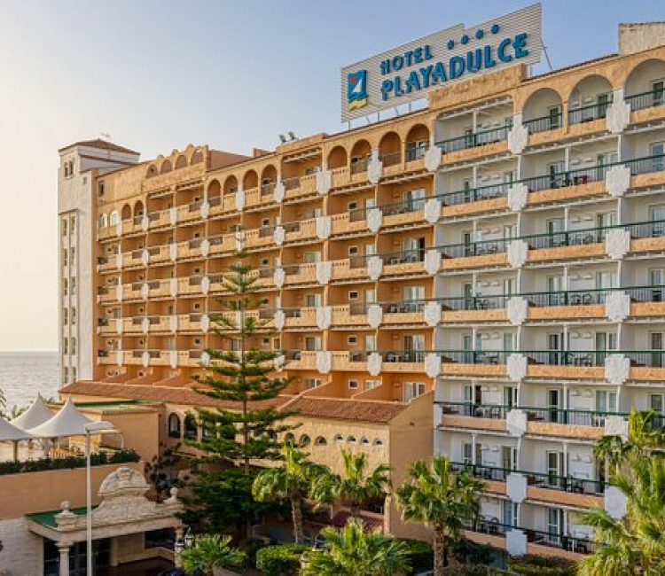 Hotel Playadulce con suministro de gas natural